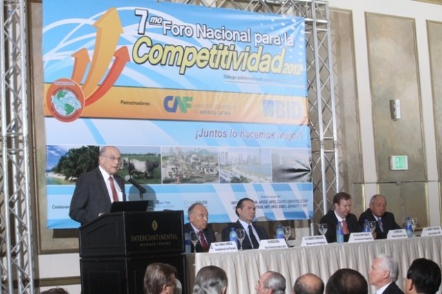 7mo_foro_nacional_de_competitividad_2012_20121114_1636054981